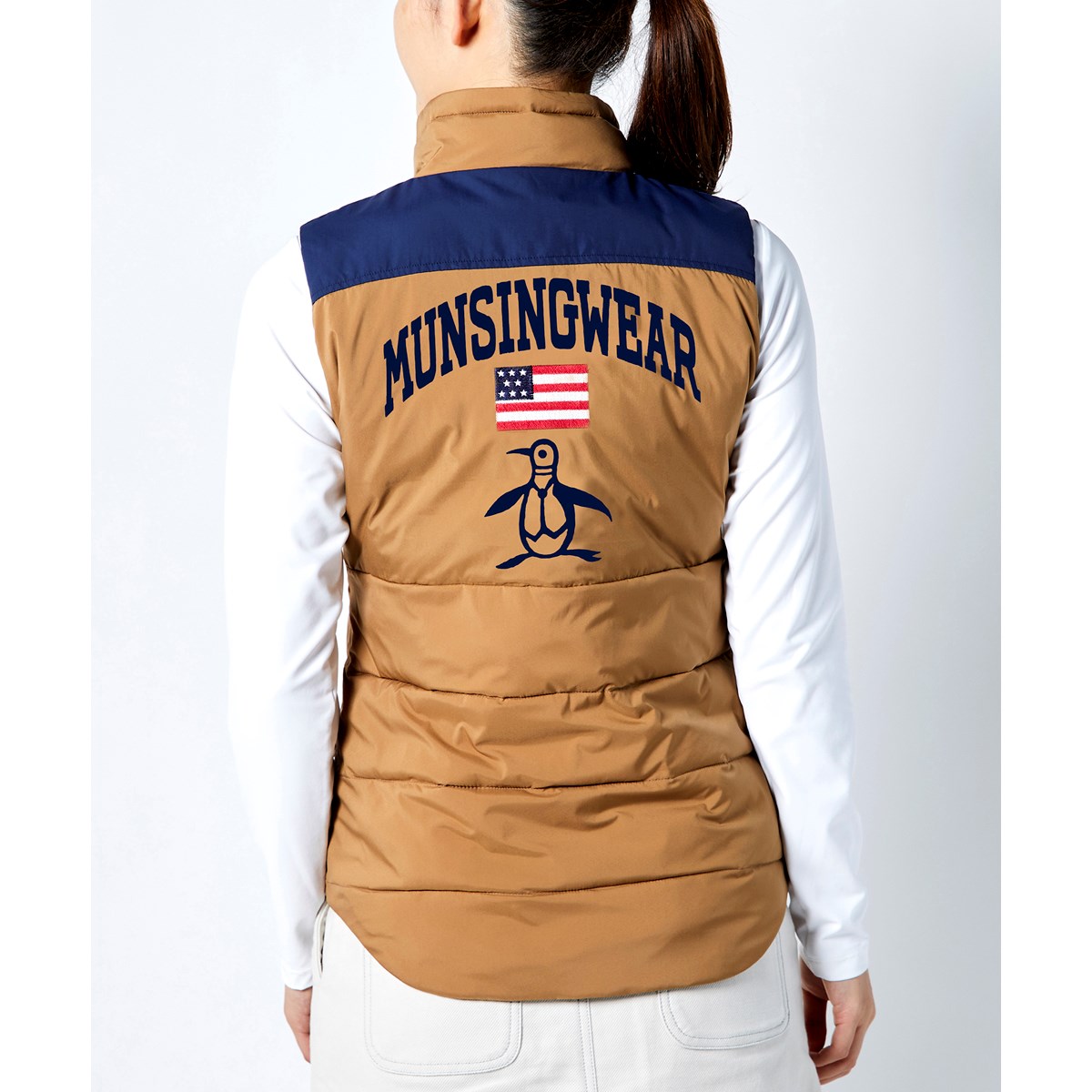 【国内発送】 サーモライト Munsingwear マンシングウェア 軽量中綿ベスト レディス 00 ネイビー L - レディースゴルフウェア