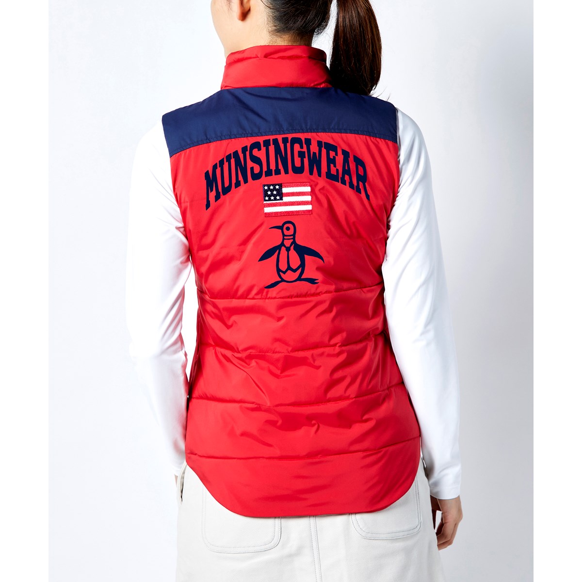 【国内発送】 サーモライト Munsingwear マンシングウェア 軽量中綿ベスト レディス 00 ネイビー L - レディースゴルフウェア