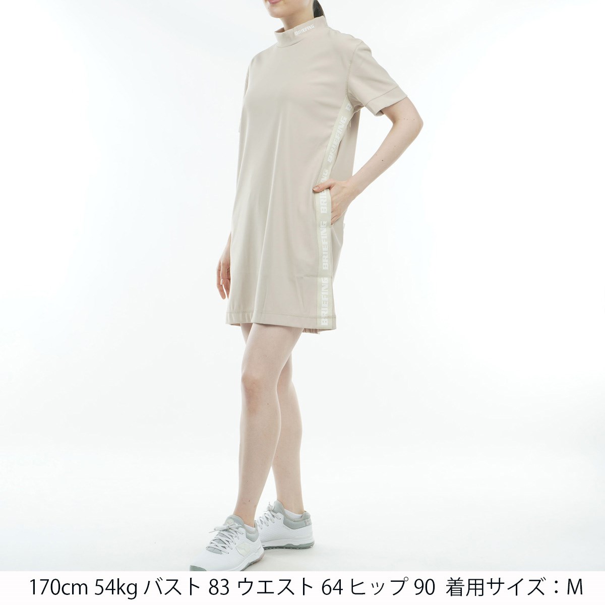ブリーフィング サイズM サイドロゴライン ハイネック ワンピース ブリーフィング サイズM サイドロゴライン ハイネック ワンピース