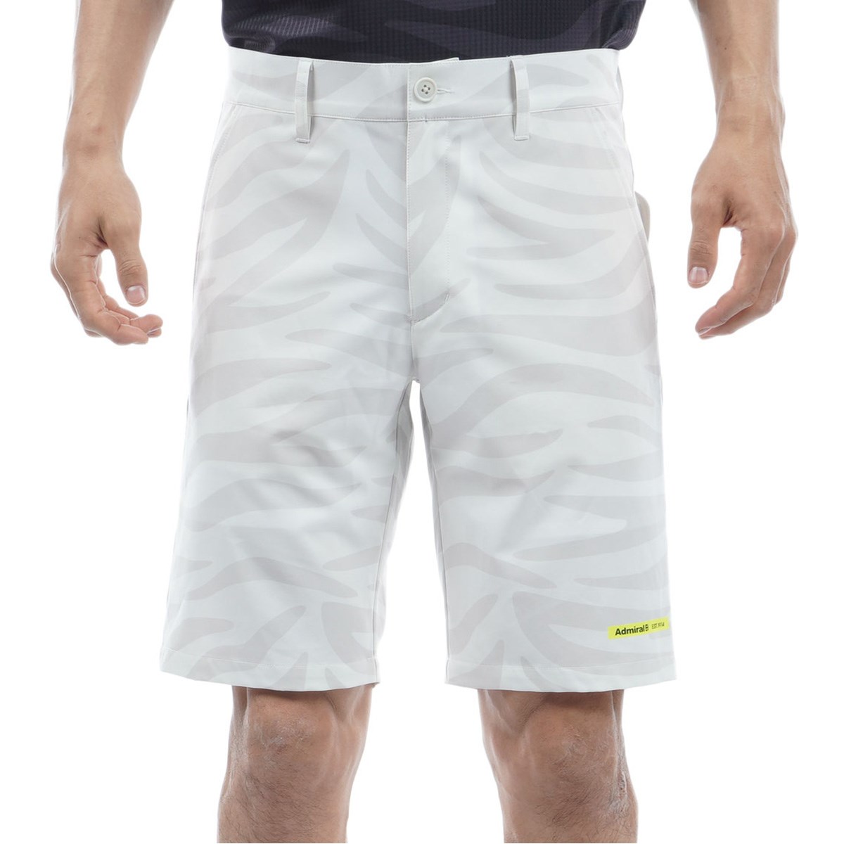 Admiral 白 ショートパンツ M 新品タグ付き Admiral 白 ショートパンツ M 新品タグ付き