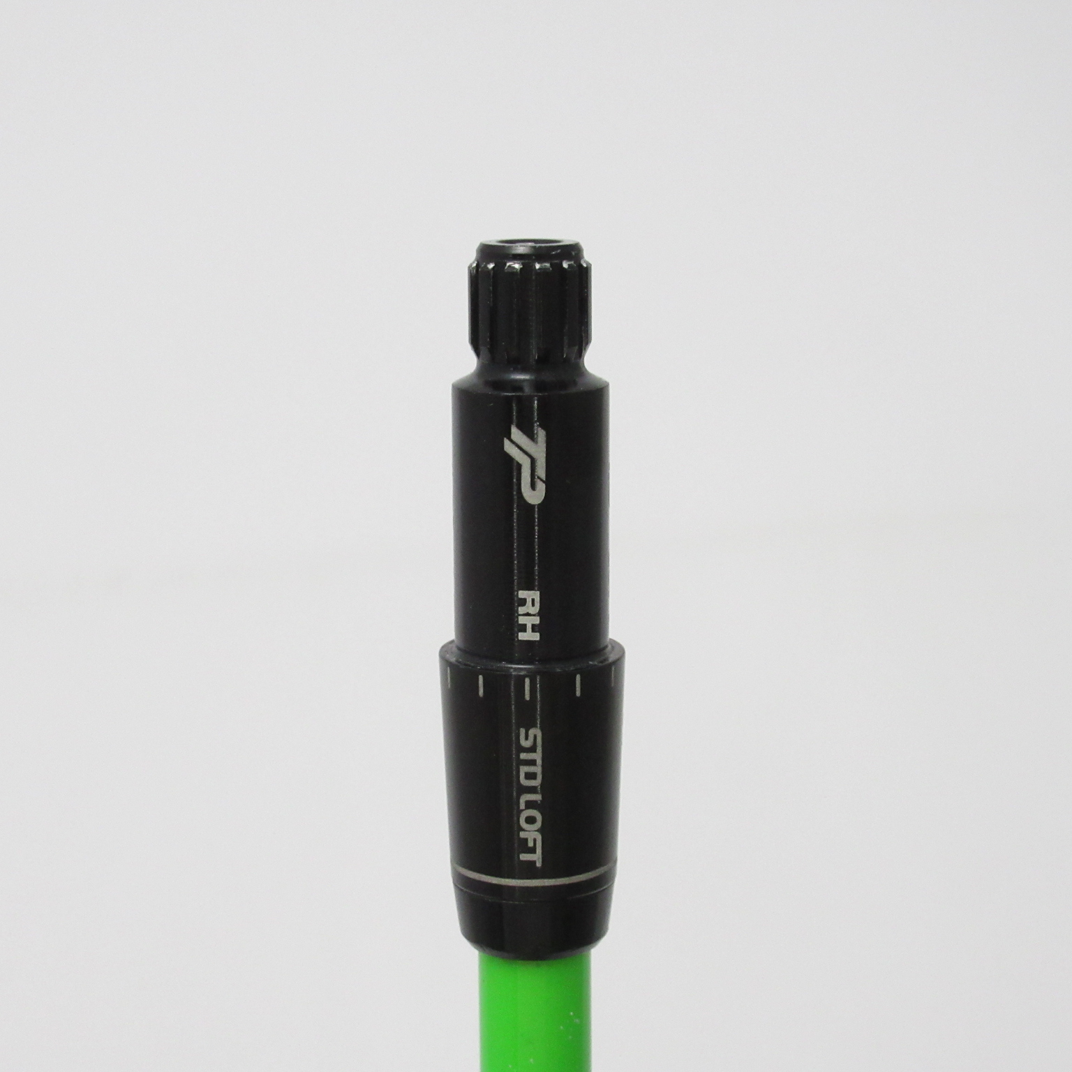 人気のUSTマミヤ「ATTAS」シリーズをスリーブ付で（GDOゴルフショップ）